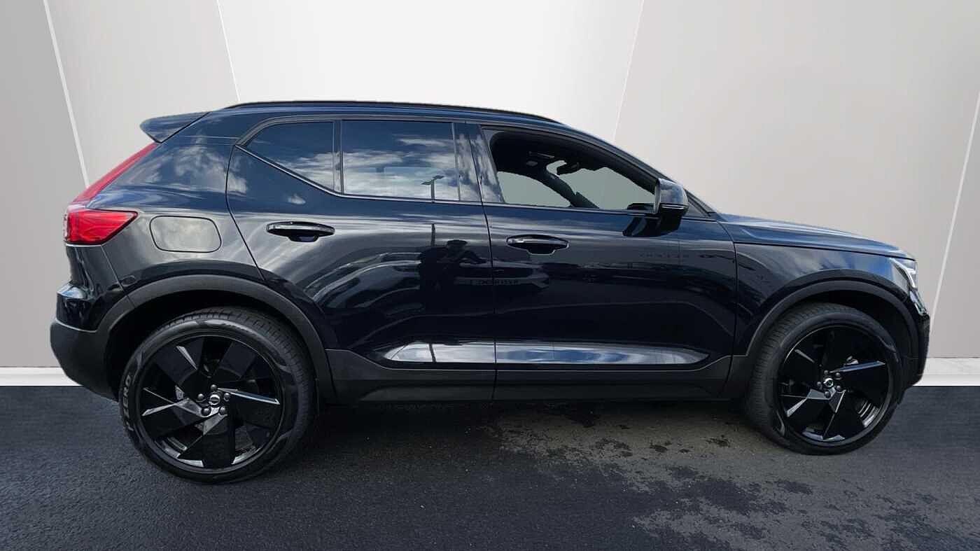 Used Volvo XC40 2024 for sale - 76528067: Photo 3