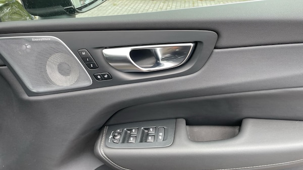 Used Volvo XC60 2024 for sale - 75670397: Photo 28