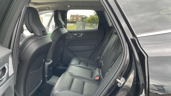 Used Volvo XC60 2024 for sale - 75670397: Photo 32