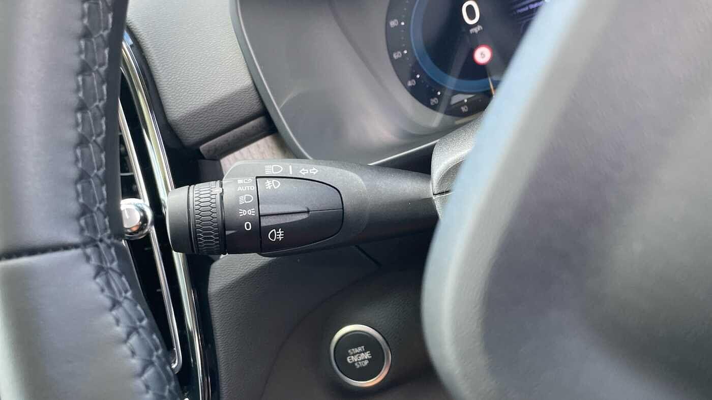 Used Volvo XC40 2025 for sale - 76592672: Photo 16