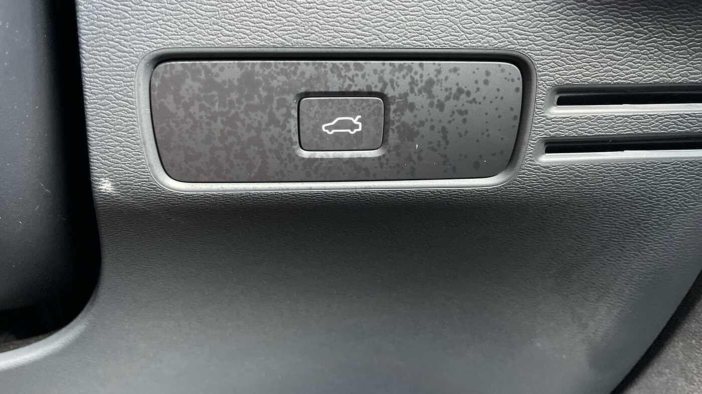 Used Volvo XC40 2025 for sale - 76592672: Photo 31