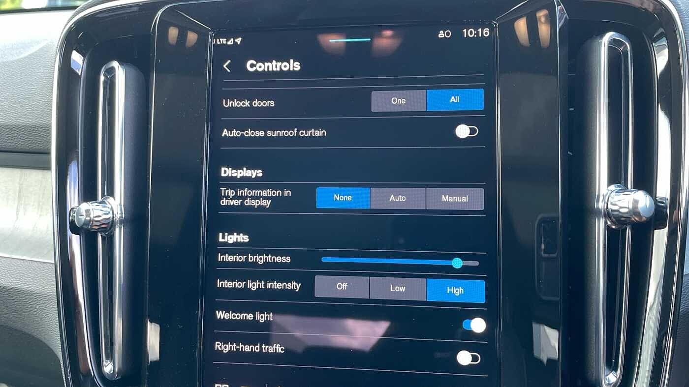 Used Volvo XC40 2025 for sale - 76592672: Photo 52