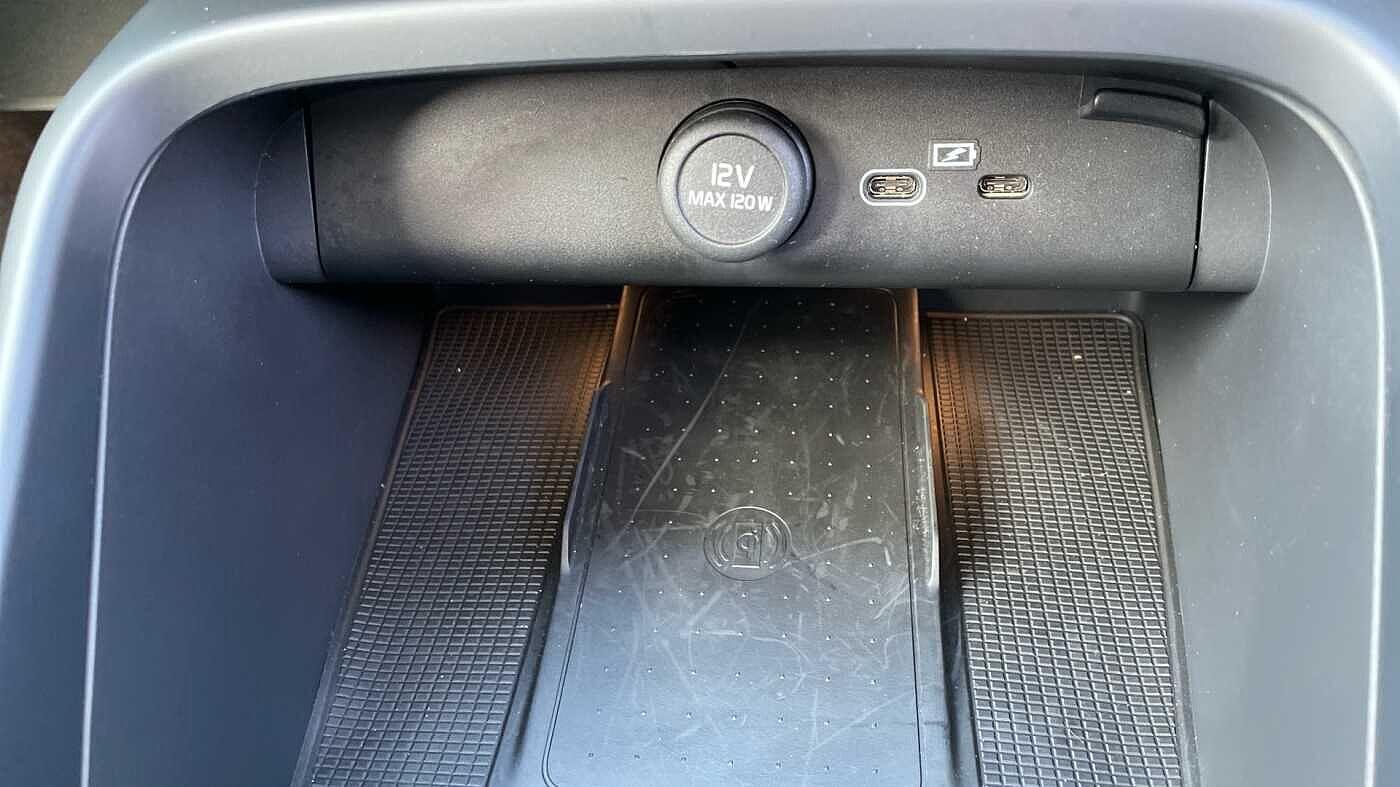 Used Volvo XC40 2025 for sale - 76592672: Photo 69