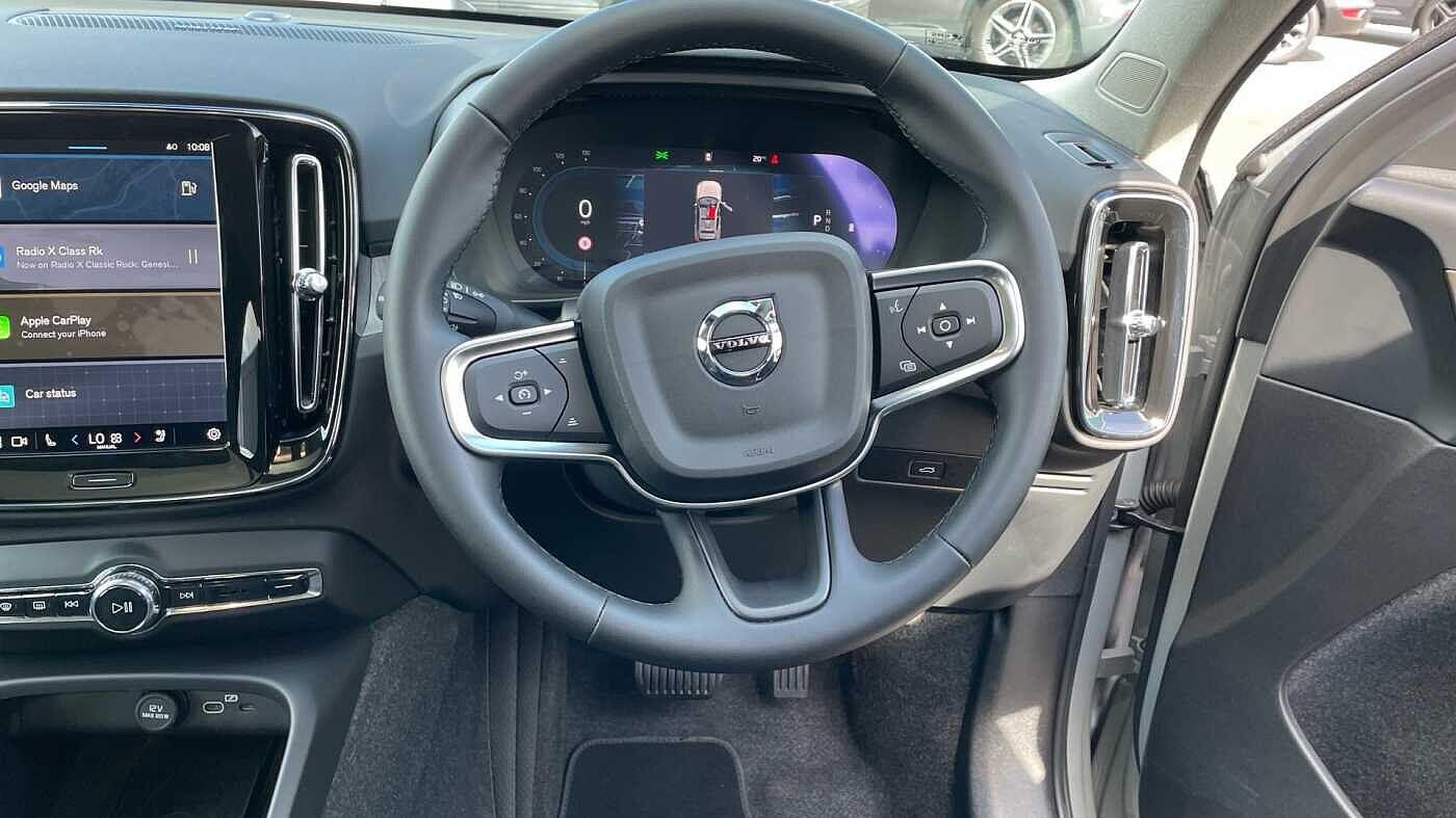 Used Volvo XC40 2025 for sale - 76592672: Photo 8