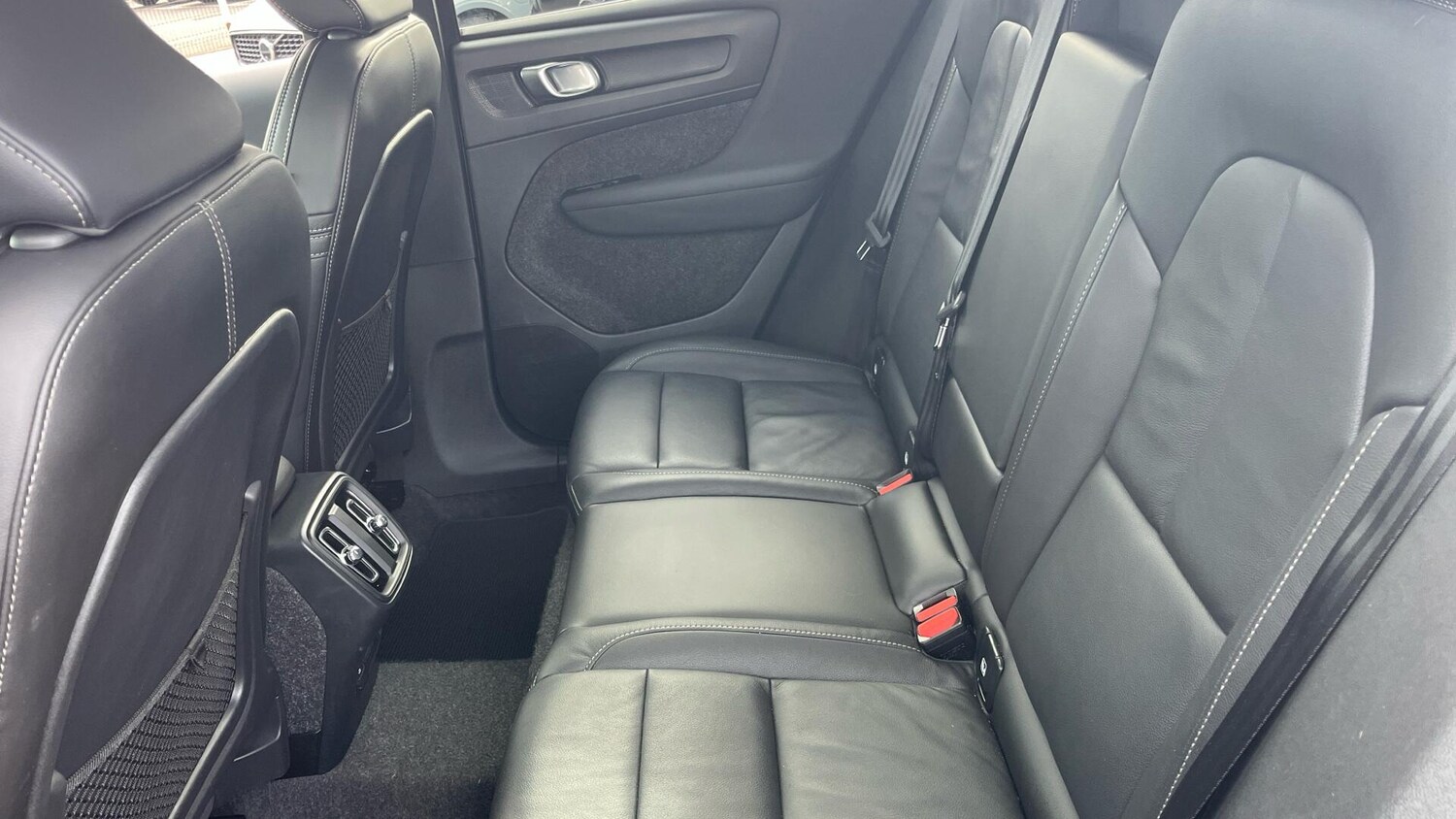 Used Volvo XC40 2025 for sale - 77633037: Photo 31