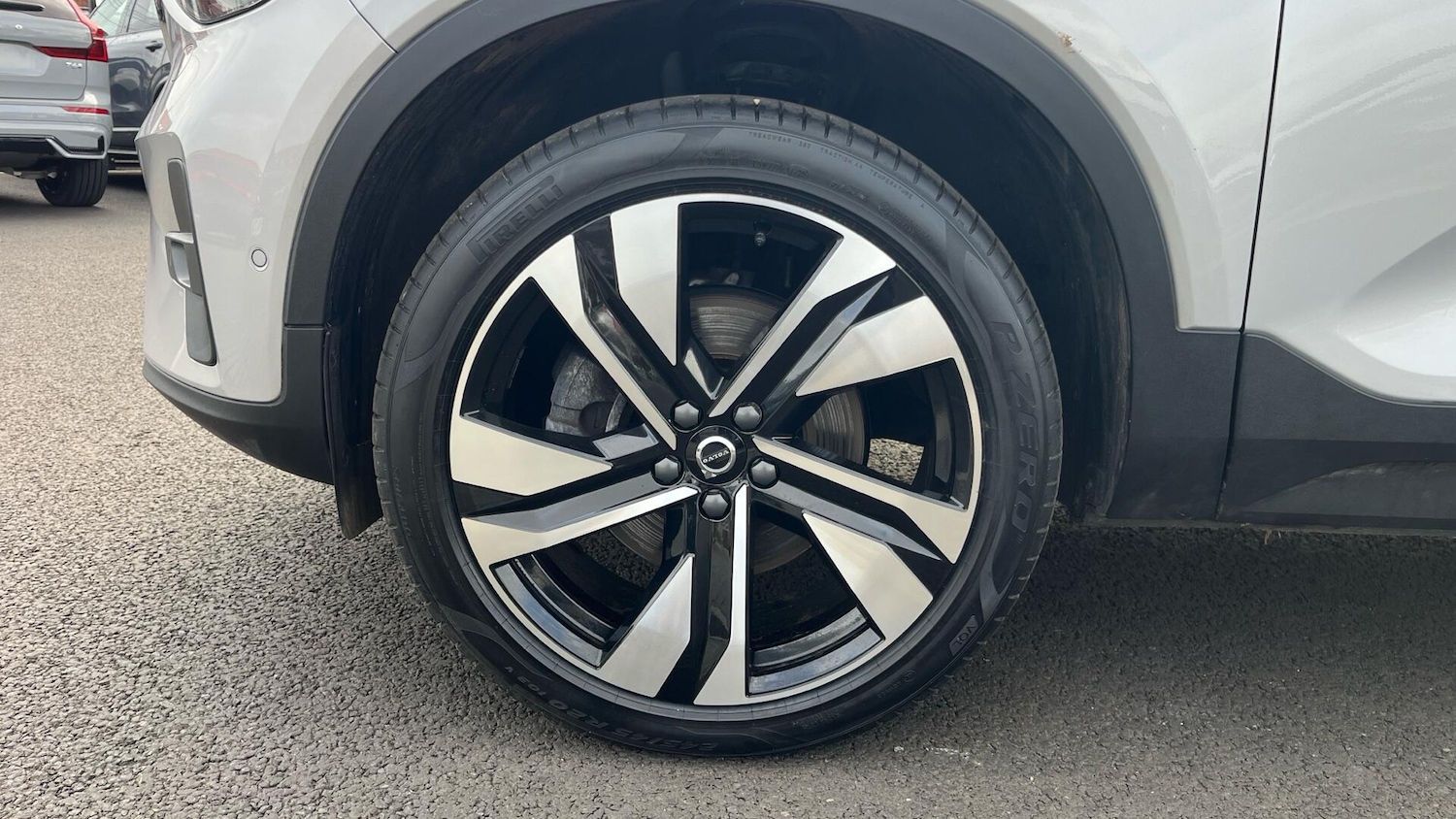 Used Volvo XC40 2025 for sale - 77633037: Photo 36