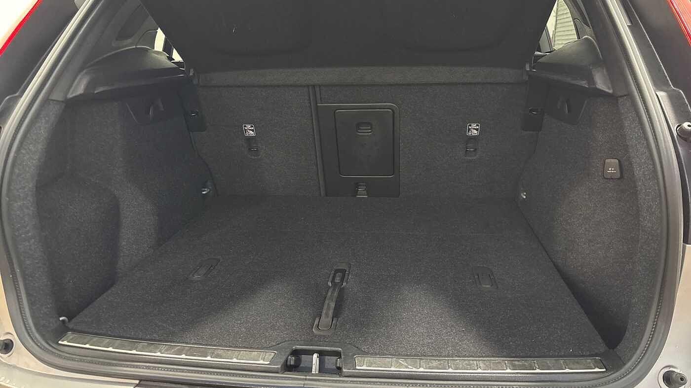 Used Volvo XC40 2025 for sale - 77633037: Photo 5