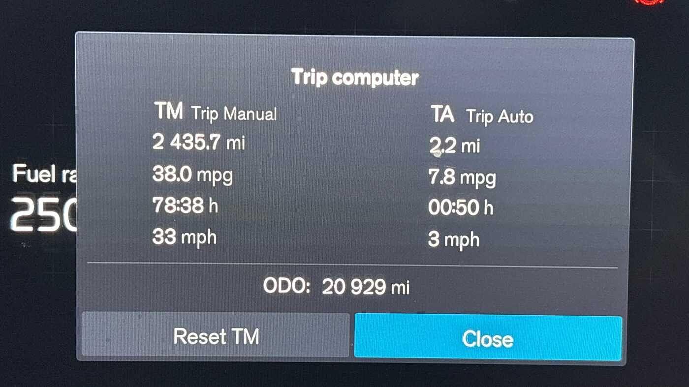 Used Volvo XC40 2025 for sale - 77633037: Photo 9