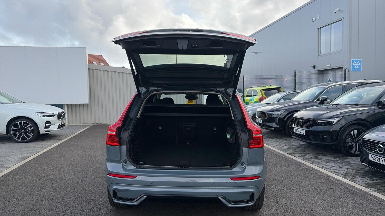 Used Volvo XC60 for sale - 77737854: Photo 13