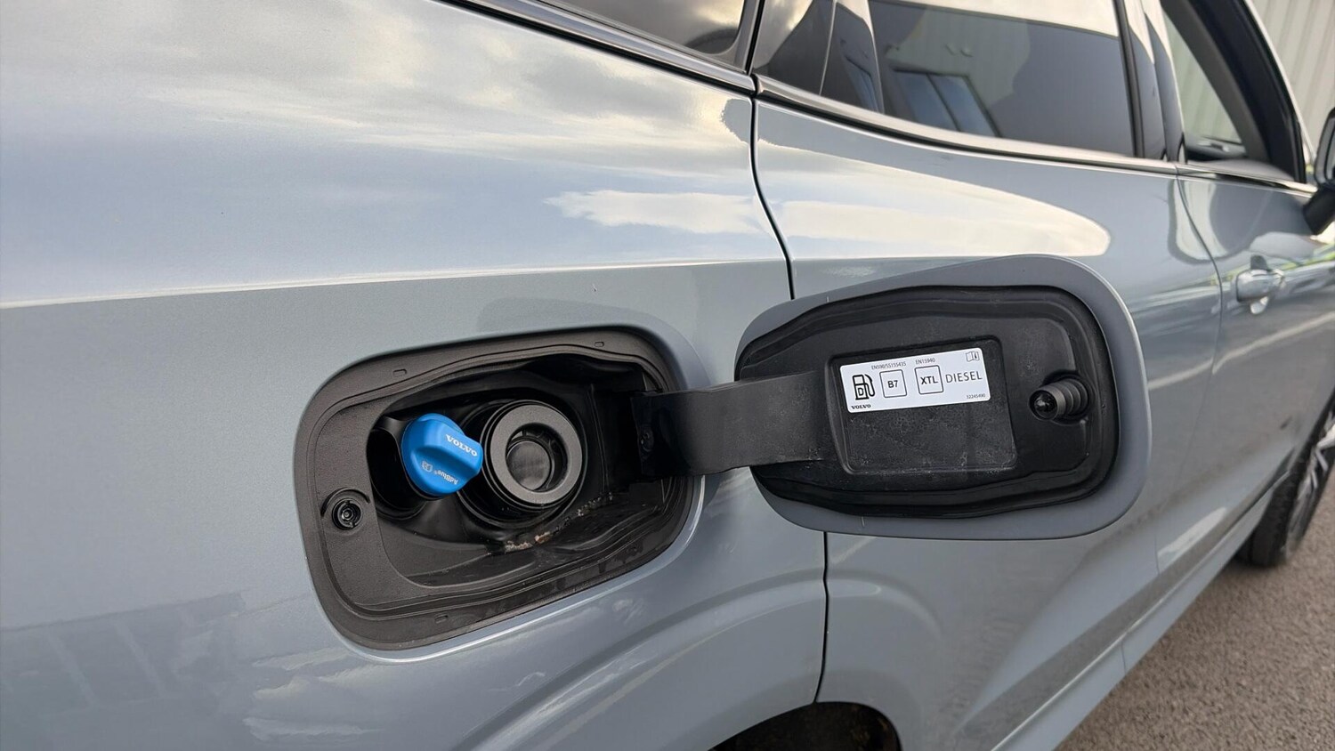 Used Volvo XC60 for sale - 77737854: Photo 15