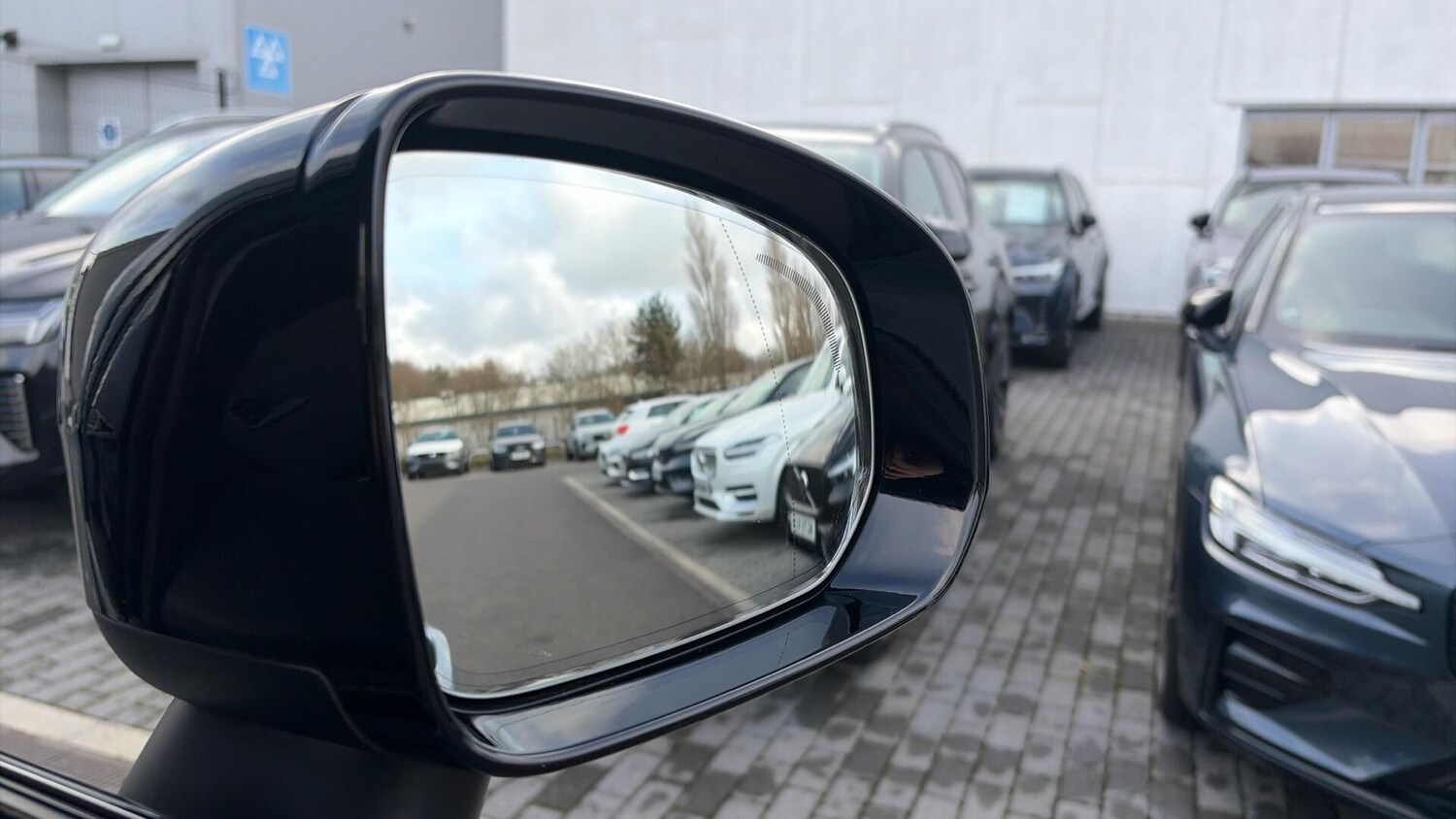 Used Volvo XC60 for sale - 77737854: Photo 31