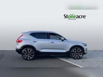 Used Volvo XC40 2025 for sale - 77524418: Photo