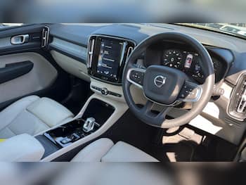 Used Volvo XC40 2020 for sale - 79609677: Photo