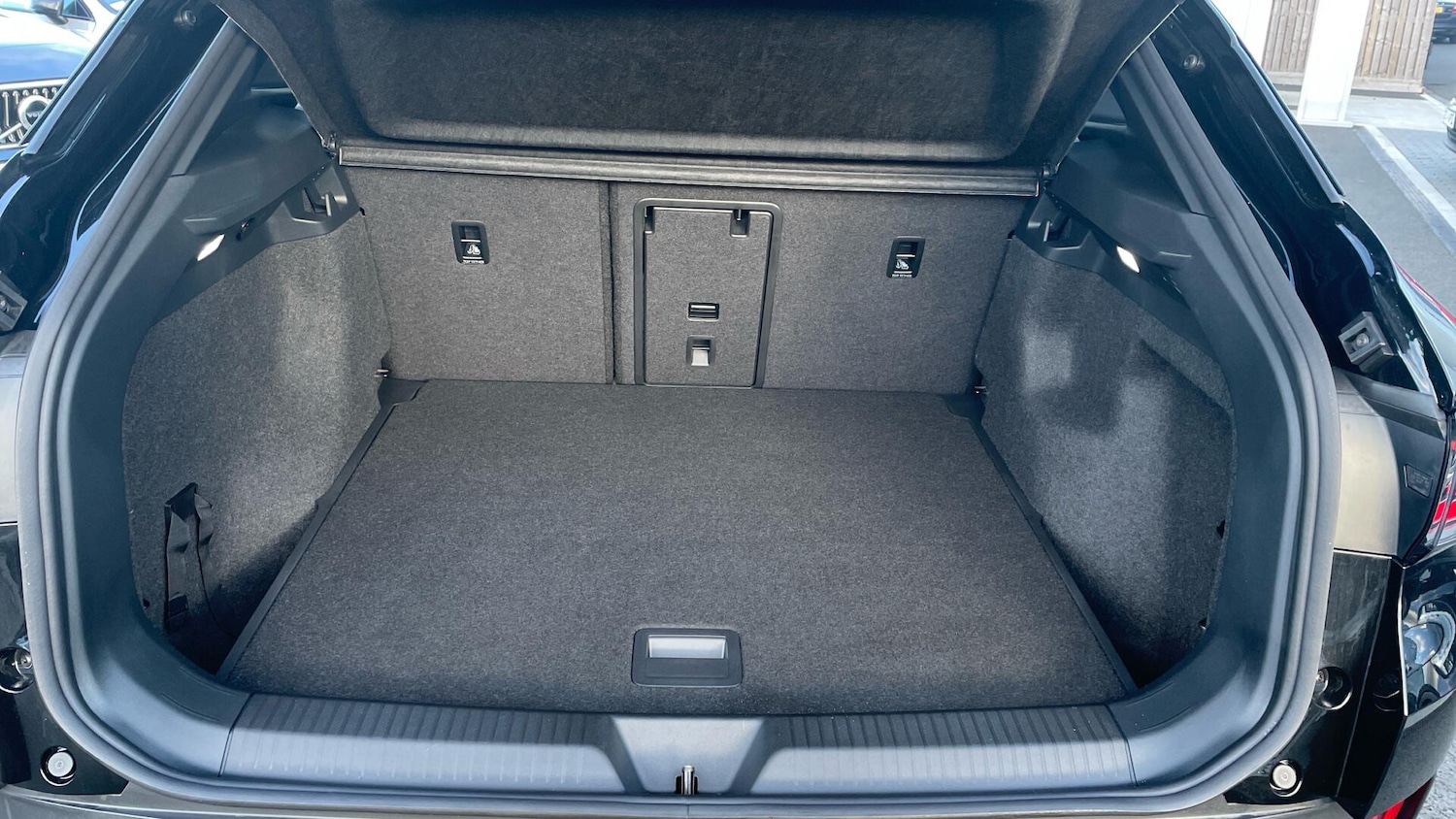 Used Volkswagen ID.4 2025 for sale - 76247796: Photo 13