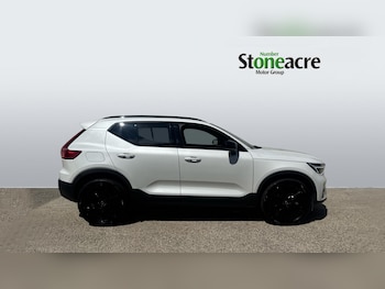 Used Volvo XC40 2026 for sale - 79093138: Photo
