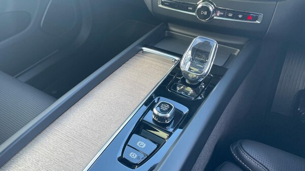Used Volvo XC60 2025 for sale - 76136874: Photo 26