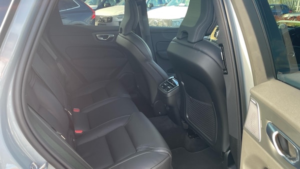 Used Volvo XC60 2025 for sale - 76136874: Photo 6