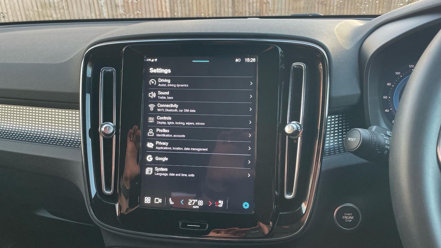 Used Volvo XC40 2025 for sale - 76990275: Photo 29