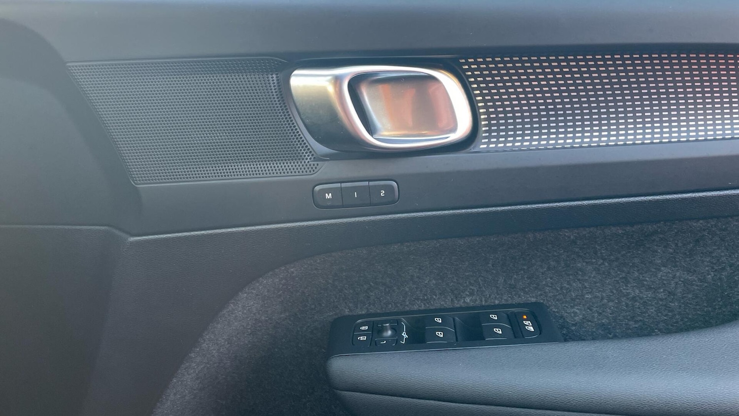 Used Volvo XC40 2025 for sale - 76990275: Photo 37