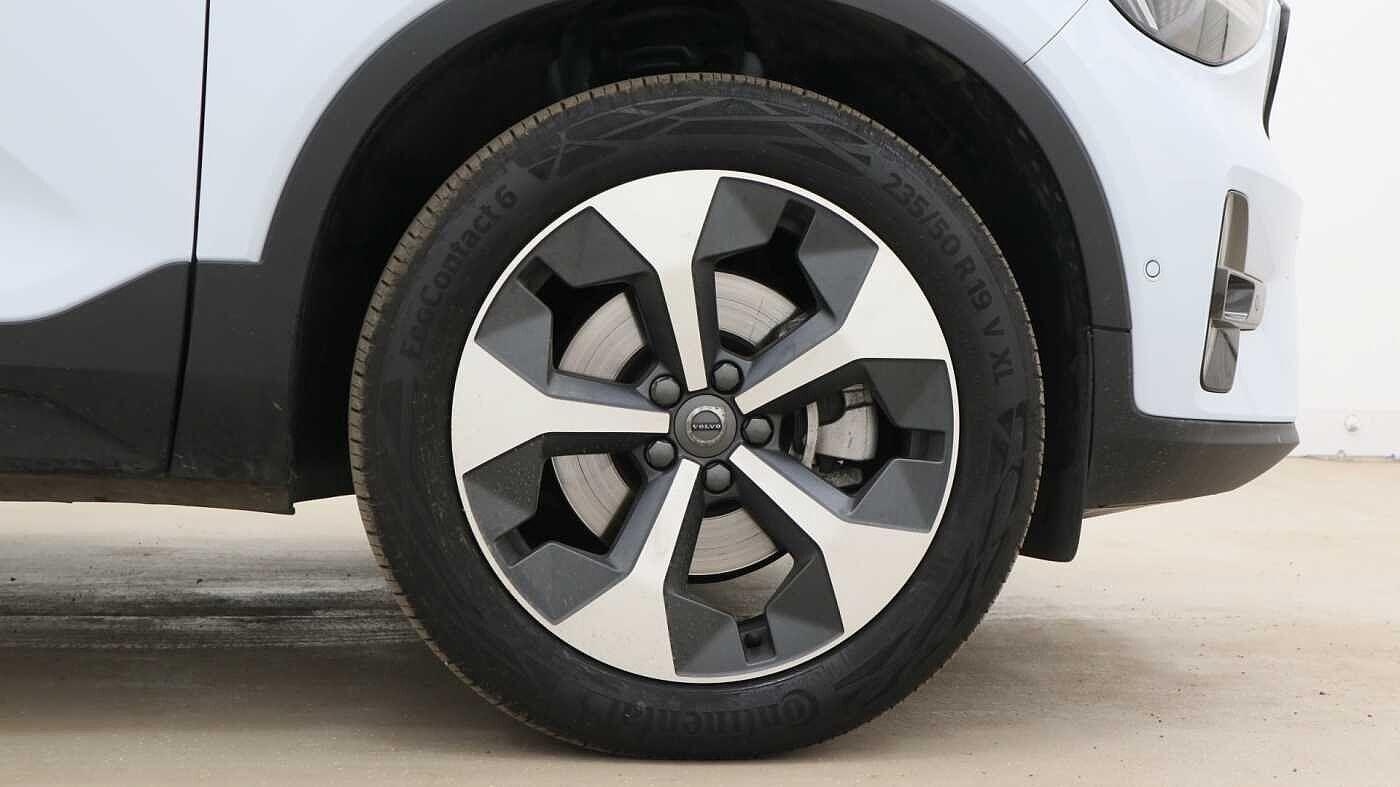 Used Volvo XC40 2024 for sale - 76887311: Photo 18