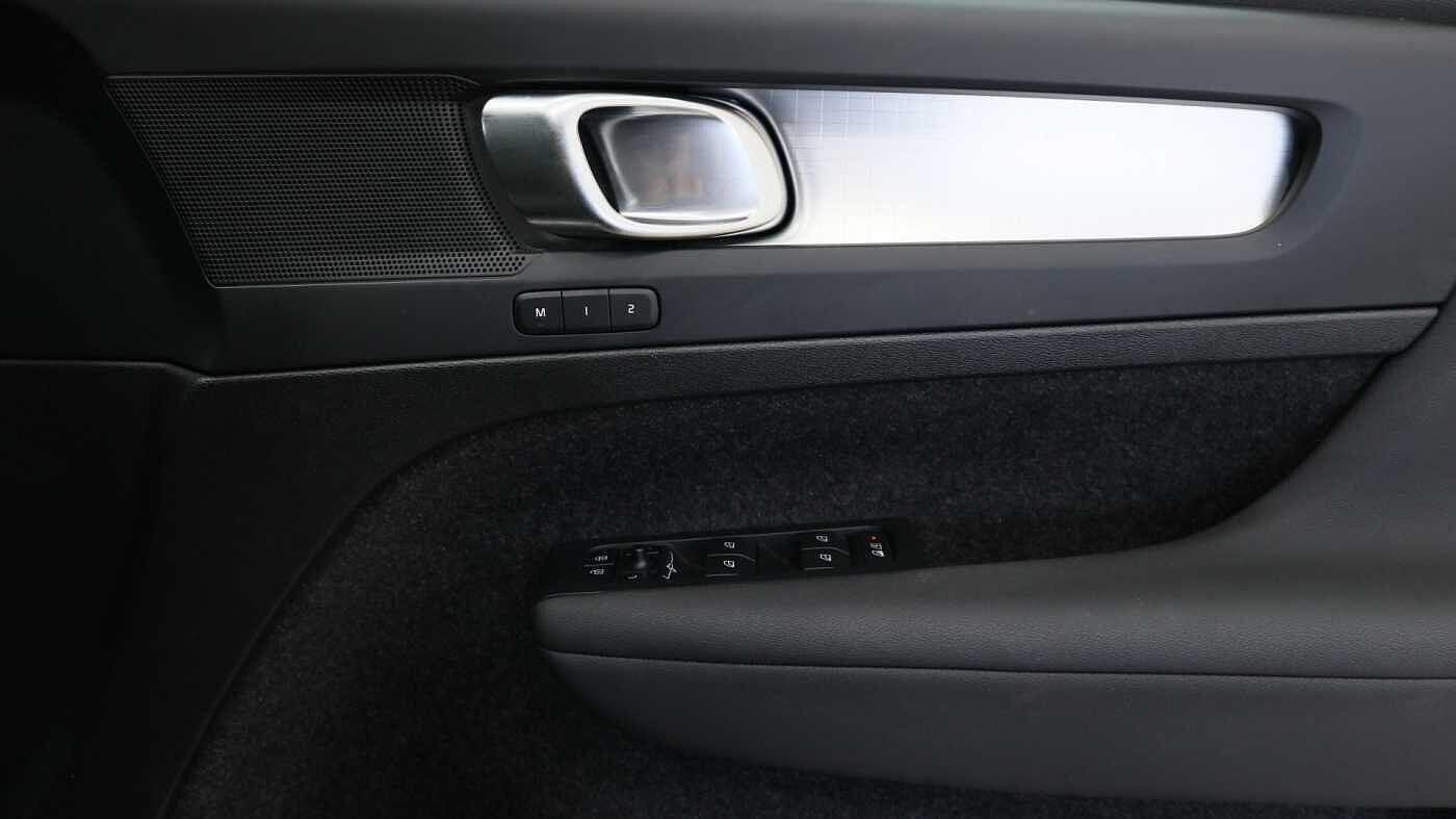 Used Volvo XC40 2024 for sale - 76887311: Photo 22