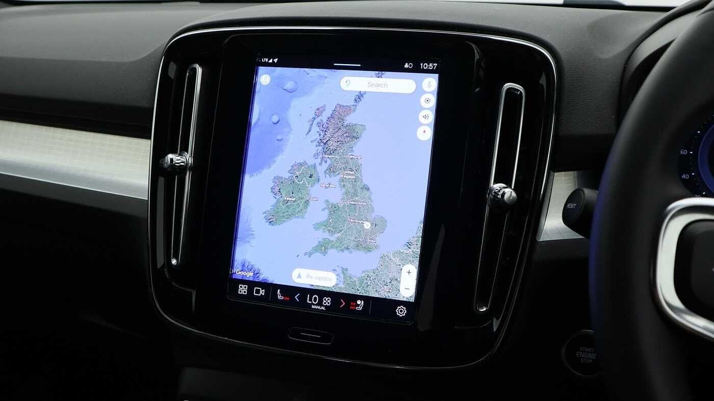 Used Volvo XC40 2024 for sale - 76887311: Photo 32