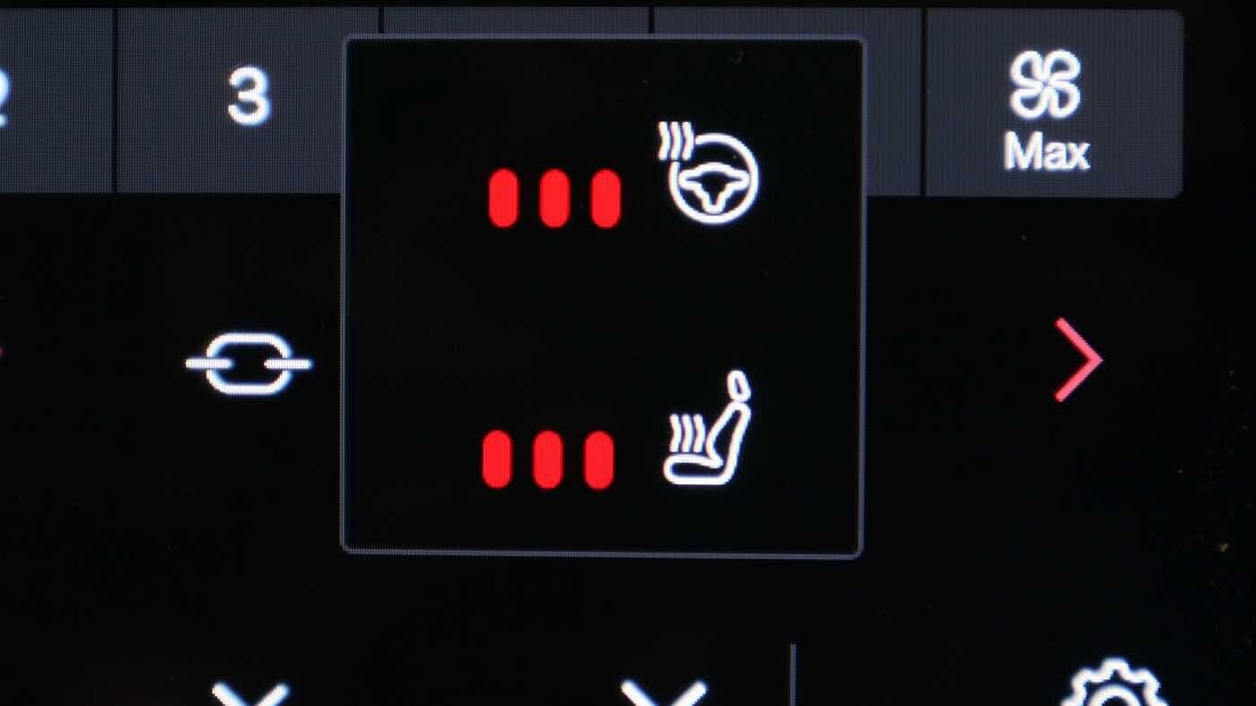 Used Volvo XC40 2024 for sale - 76887311: Photo 35