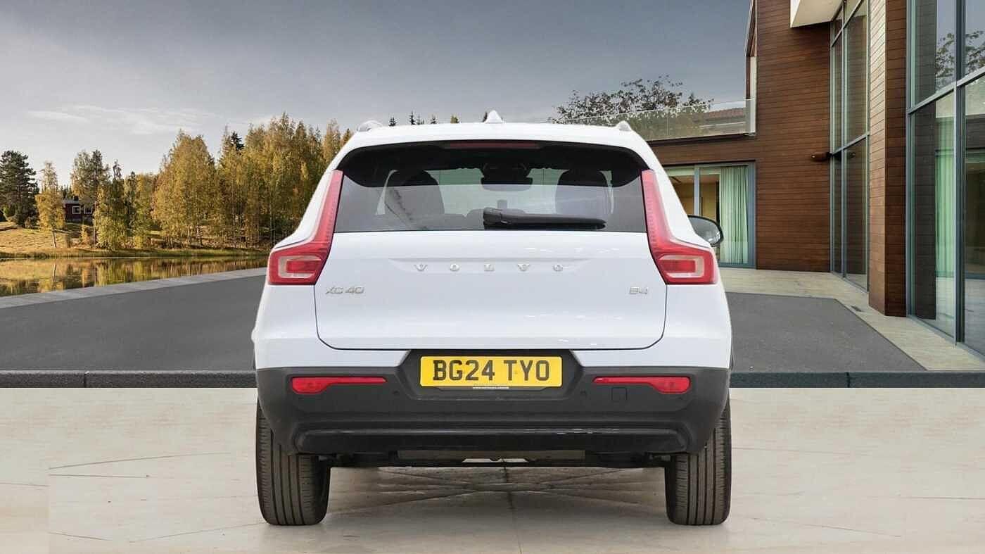 Used Volvo XC40 2024 for sale - 76887311: Photo 4
