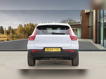 Used Volvo XC40 2024 for sale - 76887311: Photo