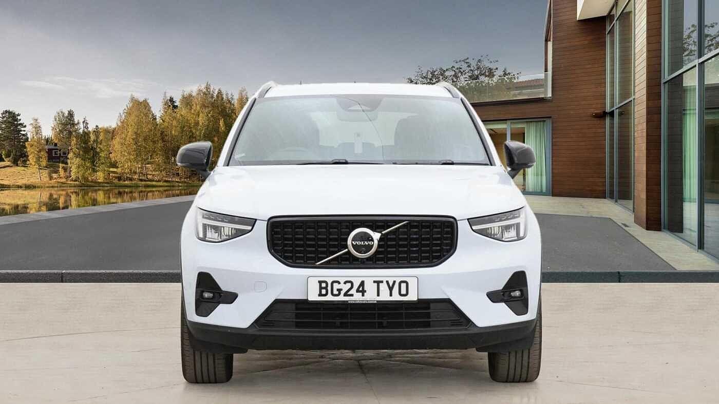Used Volvo XC40 2024 for sale - 76887311: Photo 8