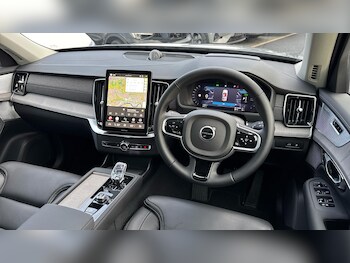 Used Volvo XC90 2025 for sale - 77120252: Photo