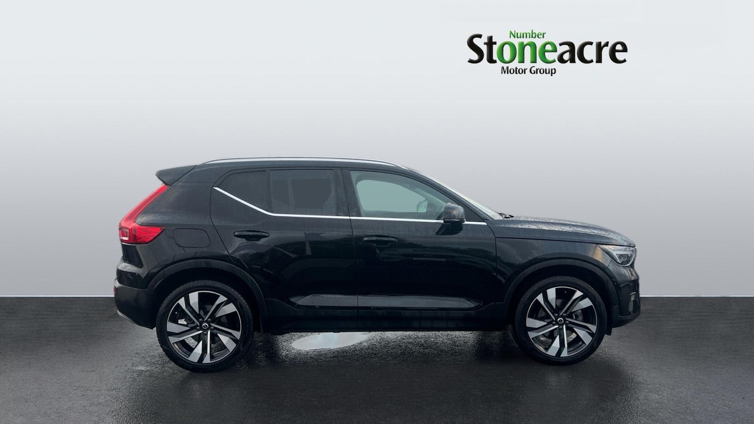 Used Volvo XC40 2024 for sale - 76990197: Photo 3