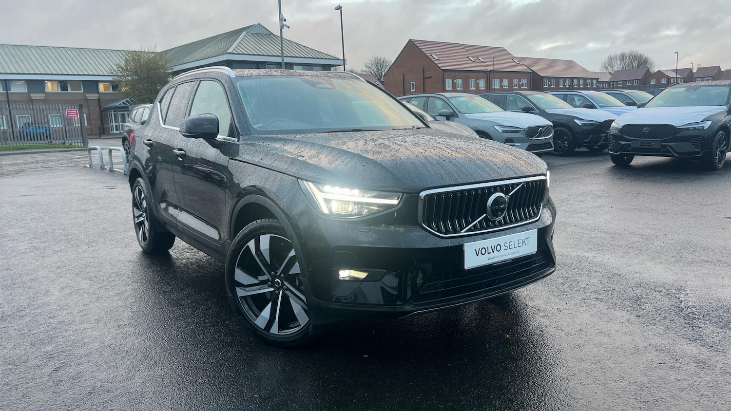 Used Volvo XC40 2024 for sale - 76990197: Photo 36