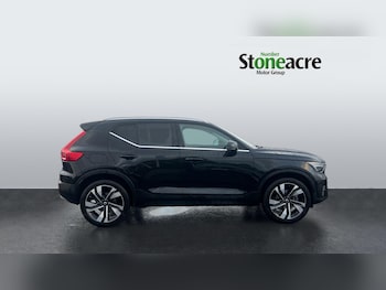 Used Volvo XC40 2024 for sale - 76990197: Photo