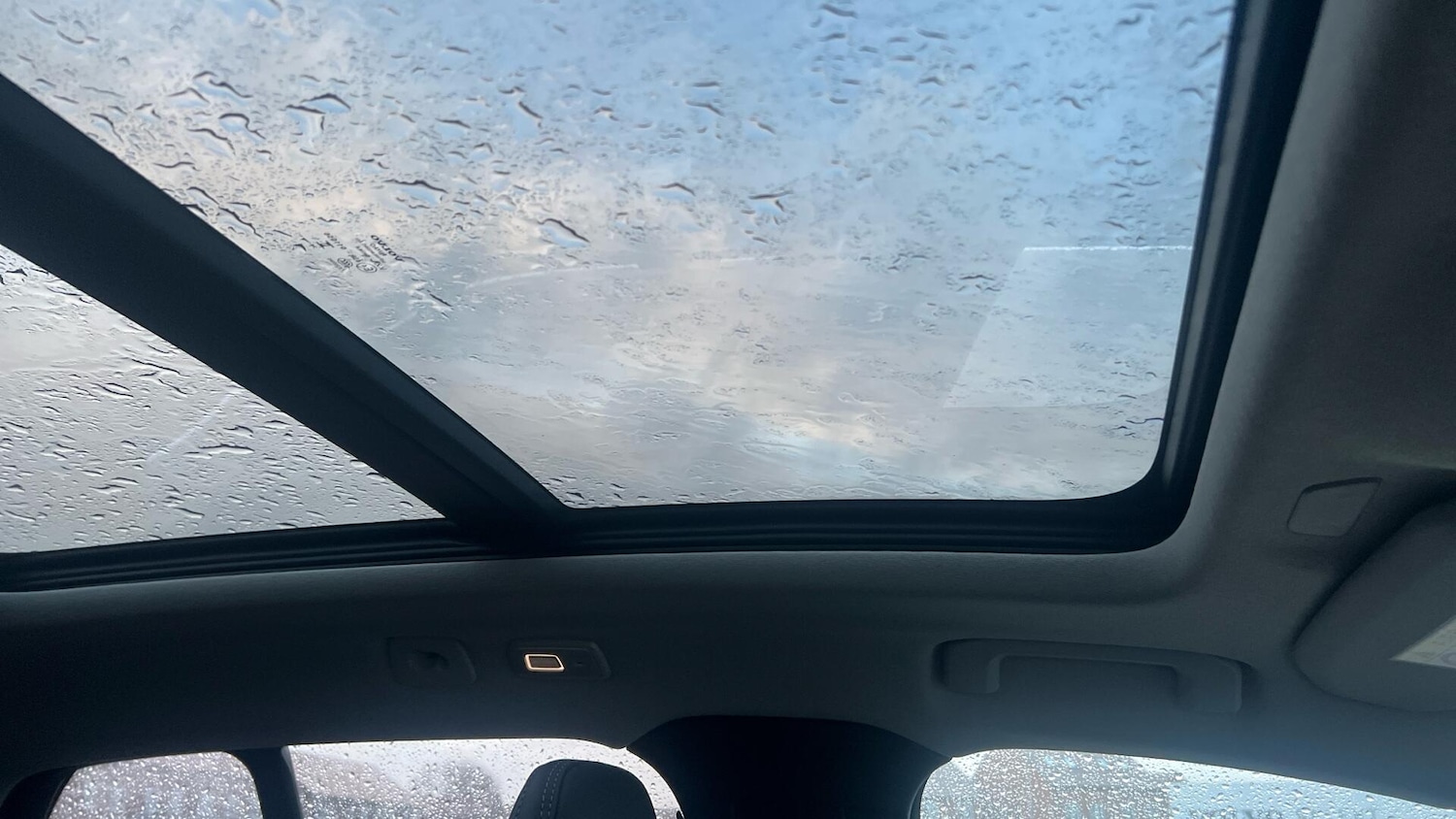 Used Volvo XC40 2024 for sale - 76990197: Photo 47