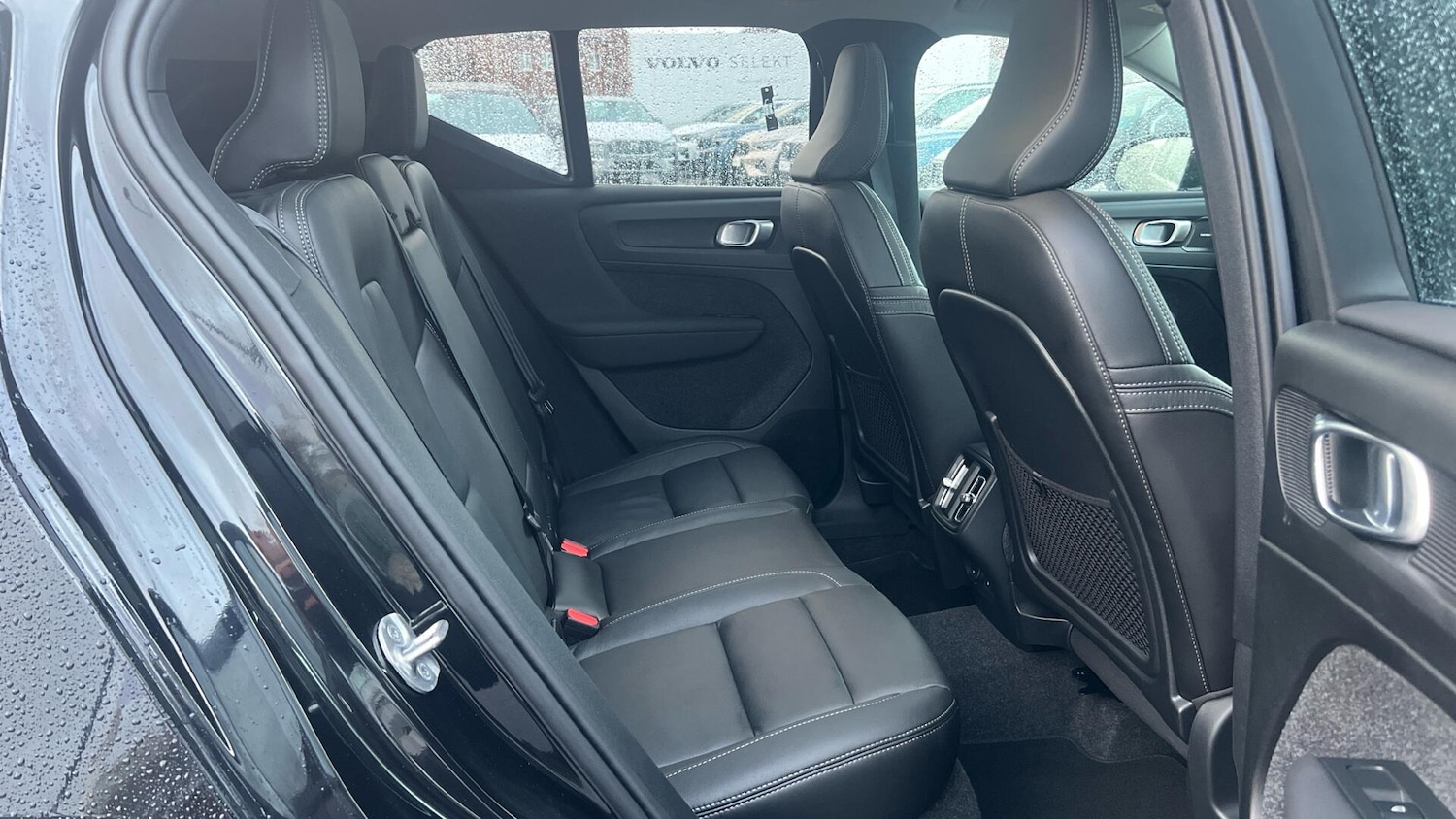 Used Volvo XC40 2024 for sale - 76990197: Photo 6