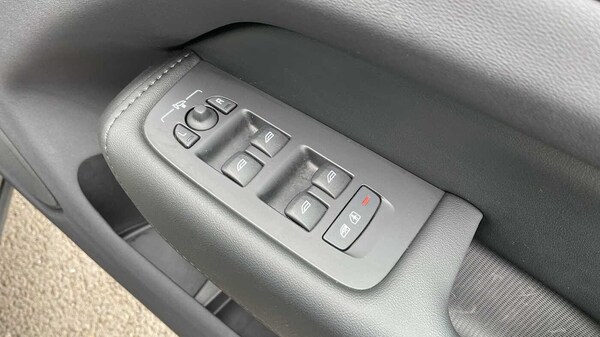 Used Volvo XC60 2024 for sale - 74643480: Photo 24