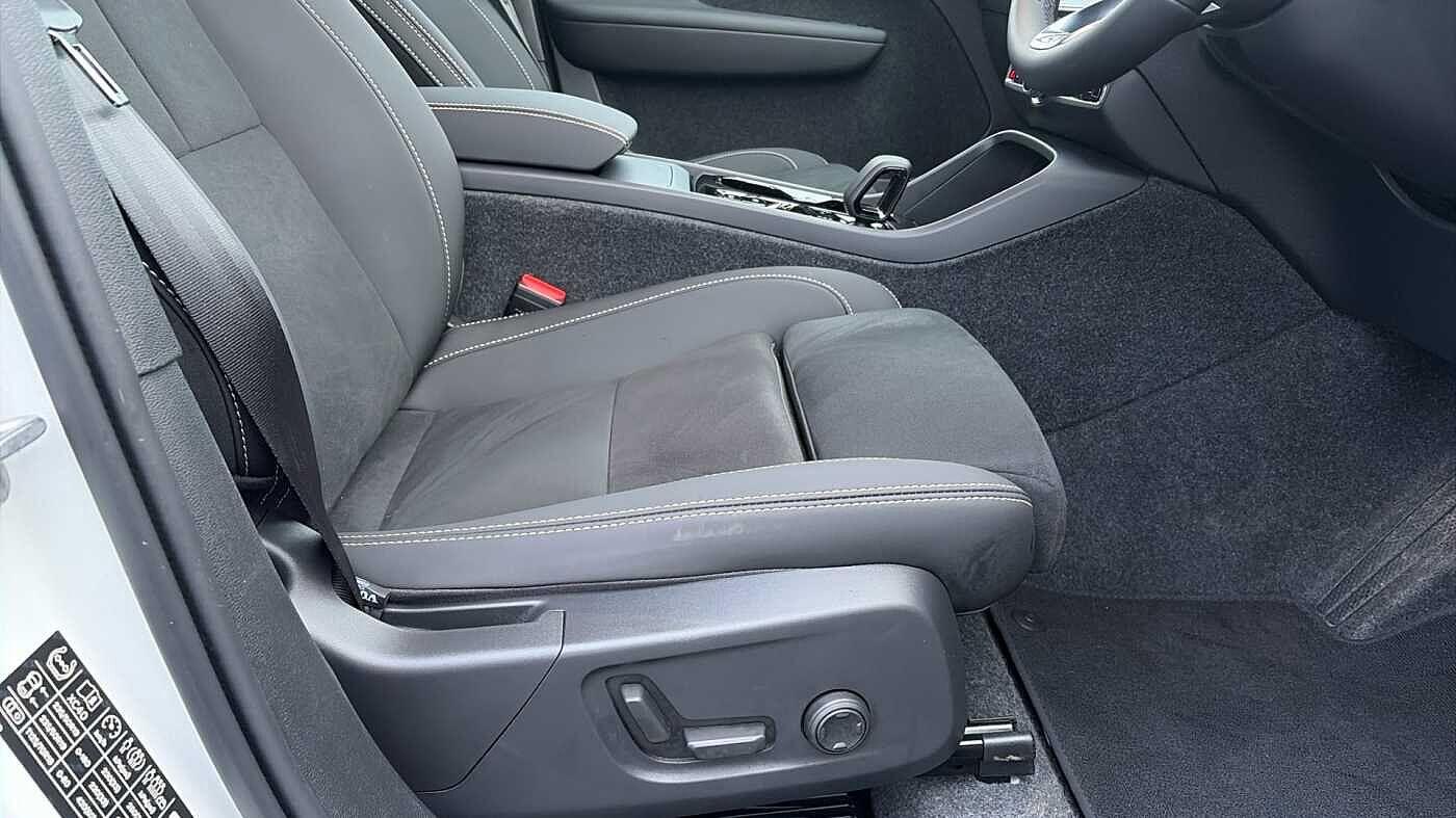 Used Volvo XC40 2026 for sale - 78171016: Photo 25