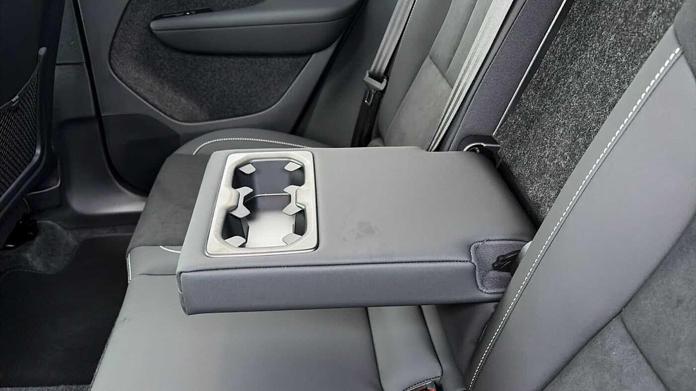 Used Volvo XC40 2026 for sale - 78171016: Photo 29