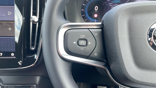 Used Volvo XC40 2024 for sale - 75670803: Photo 20