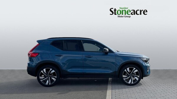 Used Volvo XC40 2024 for sale - 75670803: Photo 3
