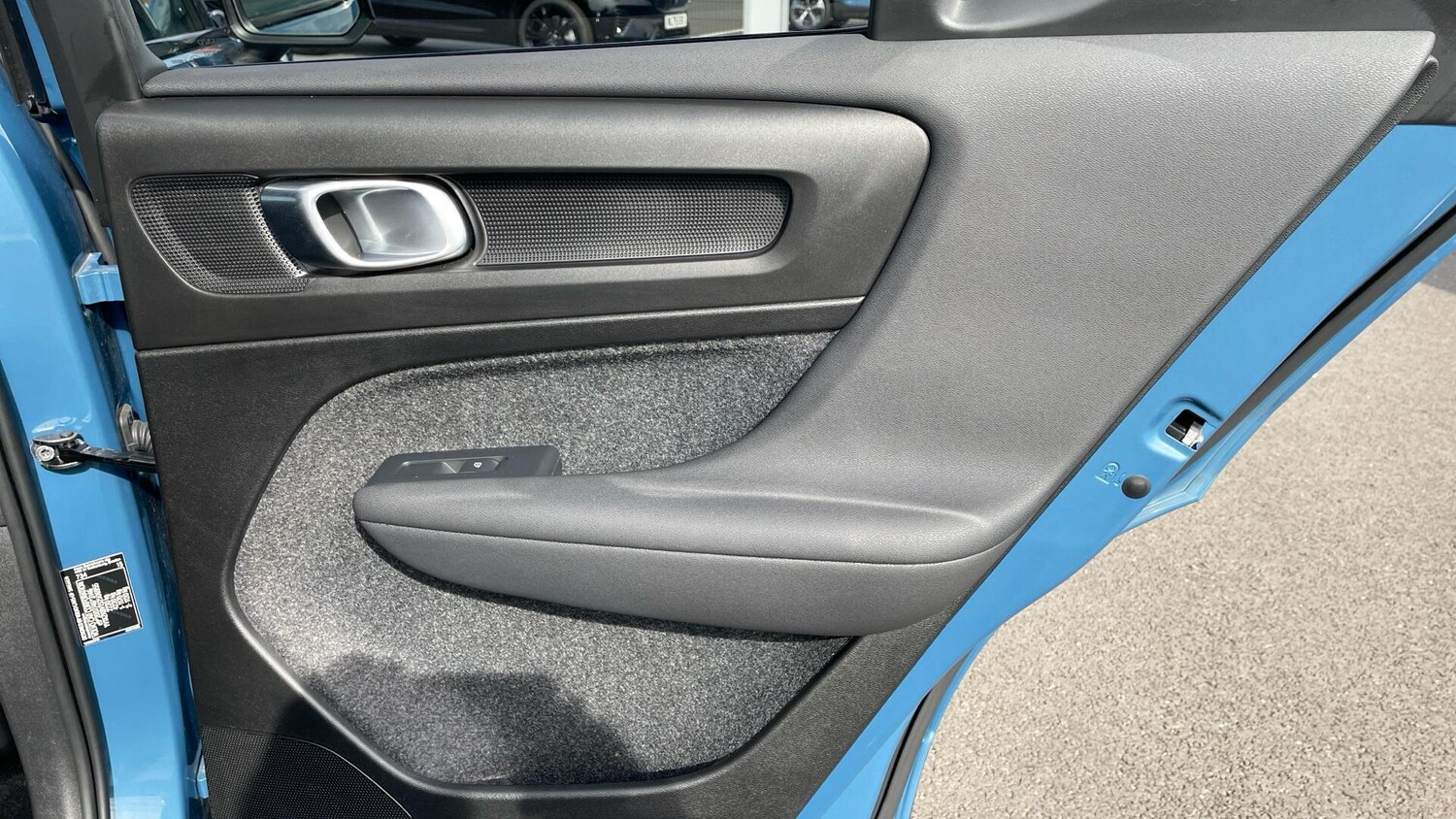 Used Volvo XC40 2024 for sale - 75670803: Photo 63