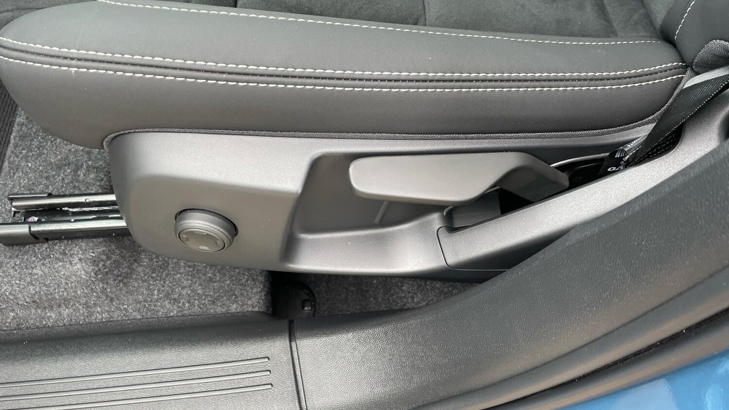 Used Volvo XC40 2024 for sale - 75670803: Photo 66