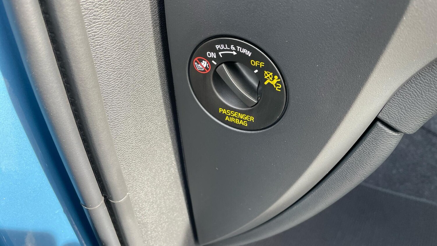 Used Volvo XC40 2024 for sale - 75670803: Photo 67