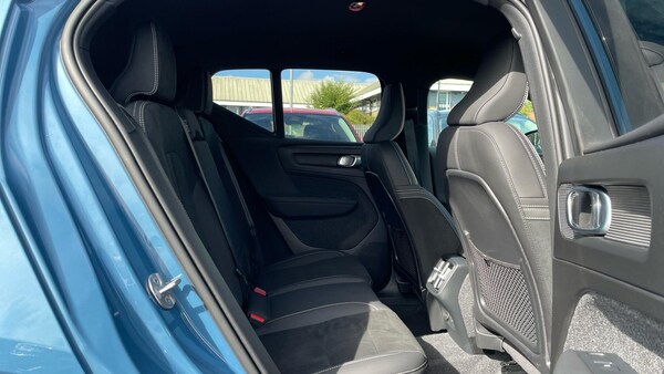 Used Volvo XC40 2024 for sale - 75670803: Photo 6