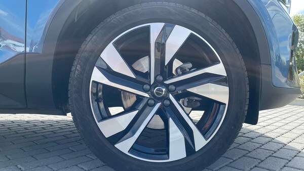 Used Volvo XC40 2024 for sale - 75670803: Photo 9