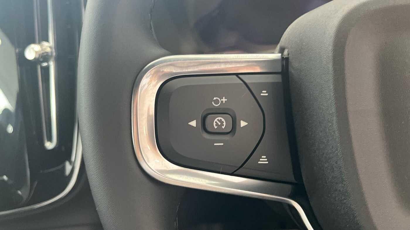 Used Volvo XC40 2025 for sale - 76592141: Photo 39