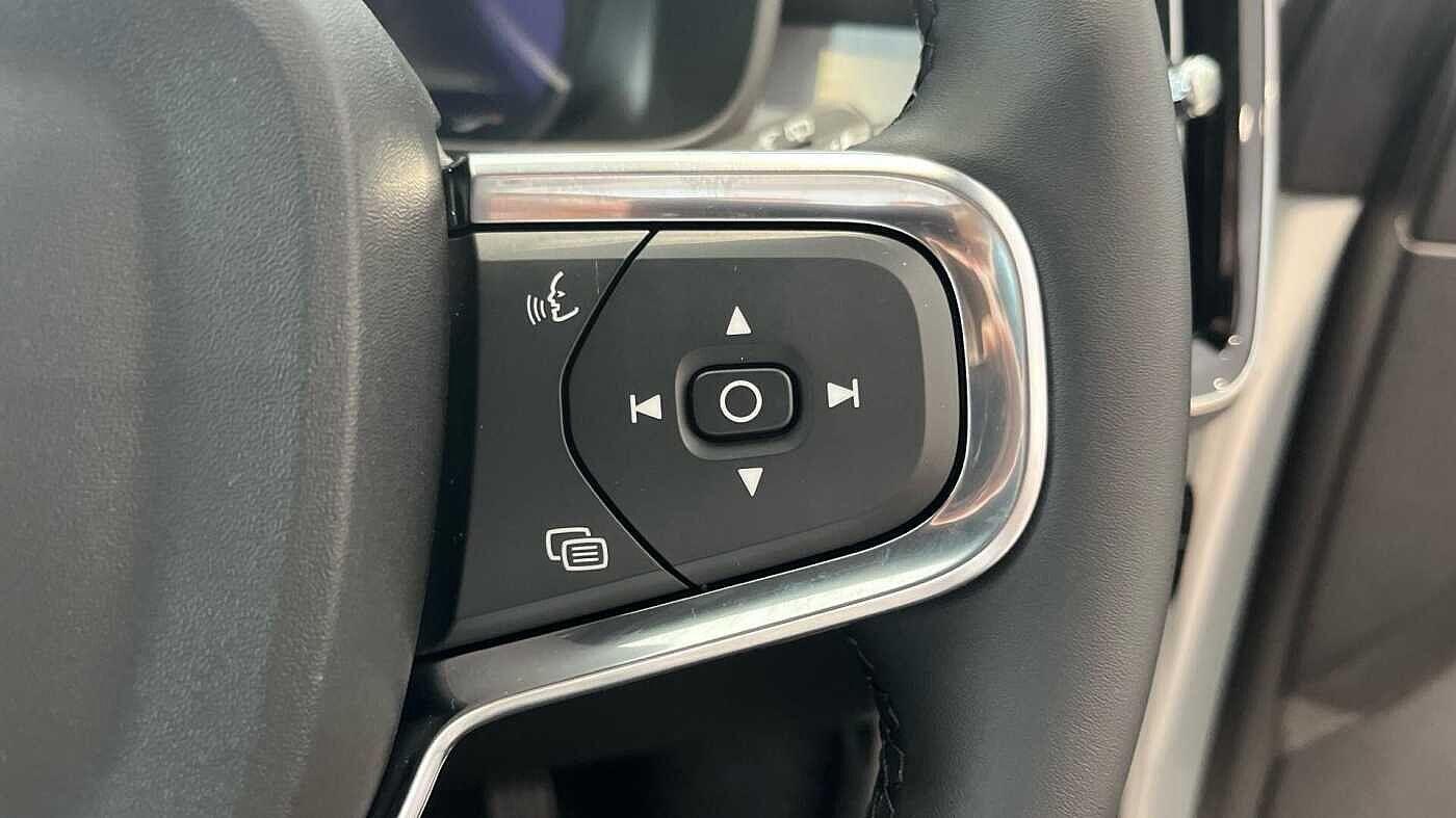 Used Volvo XC40 2025 for sale - 76592141: Photo 40