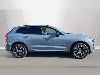 Used Volvo XC60 2023 for sale - 78705686: Photo
