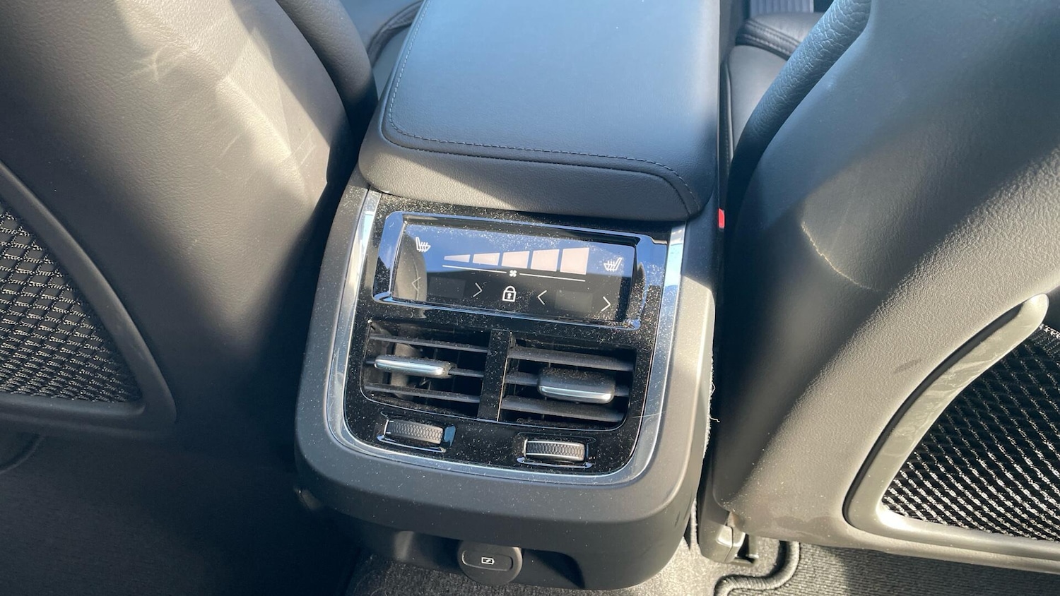 Used Volvo S60 2023 for sale - 76997664: Photo 16